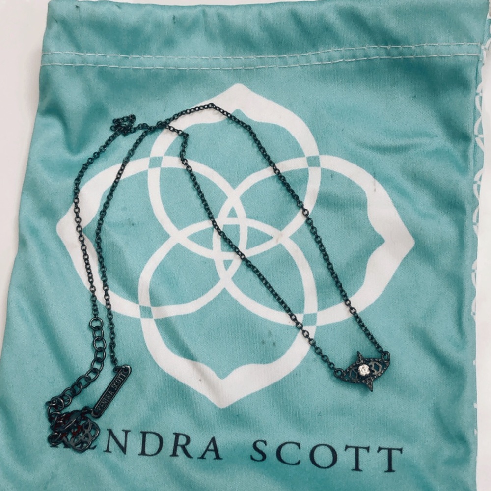 Gunmetal Eye Kendra Scott Necklace